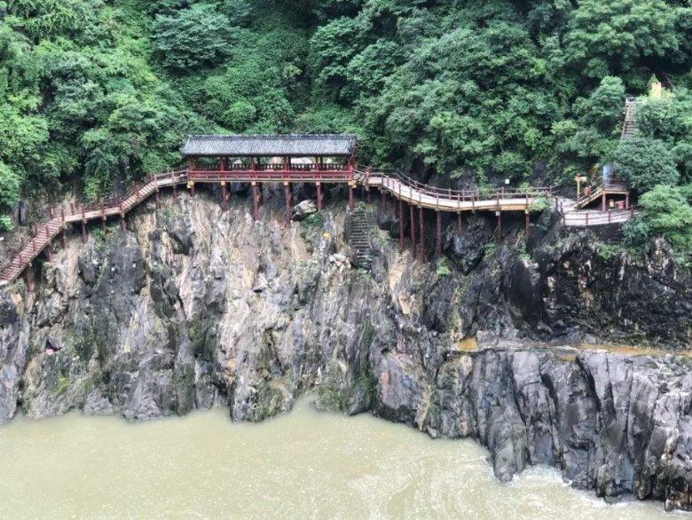 无尽战区·觉醒